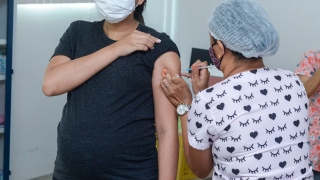 Palmas abre agendamento para vacinação de gestantes e puérperas nesta terça-feira