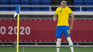 Richarlison marcou três gols na estreia do Brasil na Olimpíada