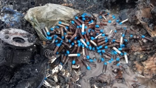 Parte das munições encontradas em veículo que pegou fogo