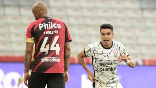 Corinthians vence o Athetico-PR