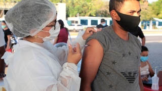Vacinação móvel em Araguaína