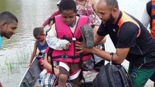 Família ilhada e resgatada em Paranã 